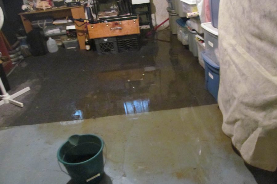 Flooding in resident's basement./Joe Sergi